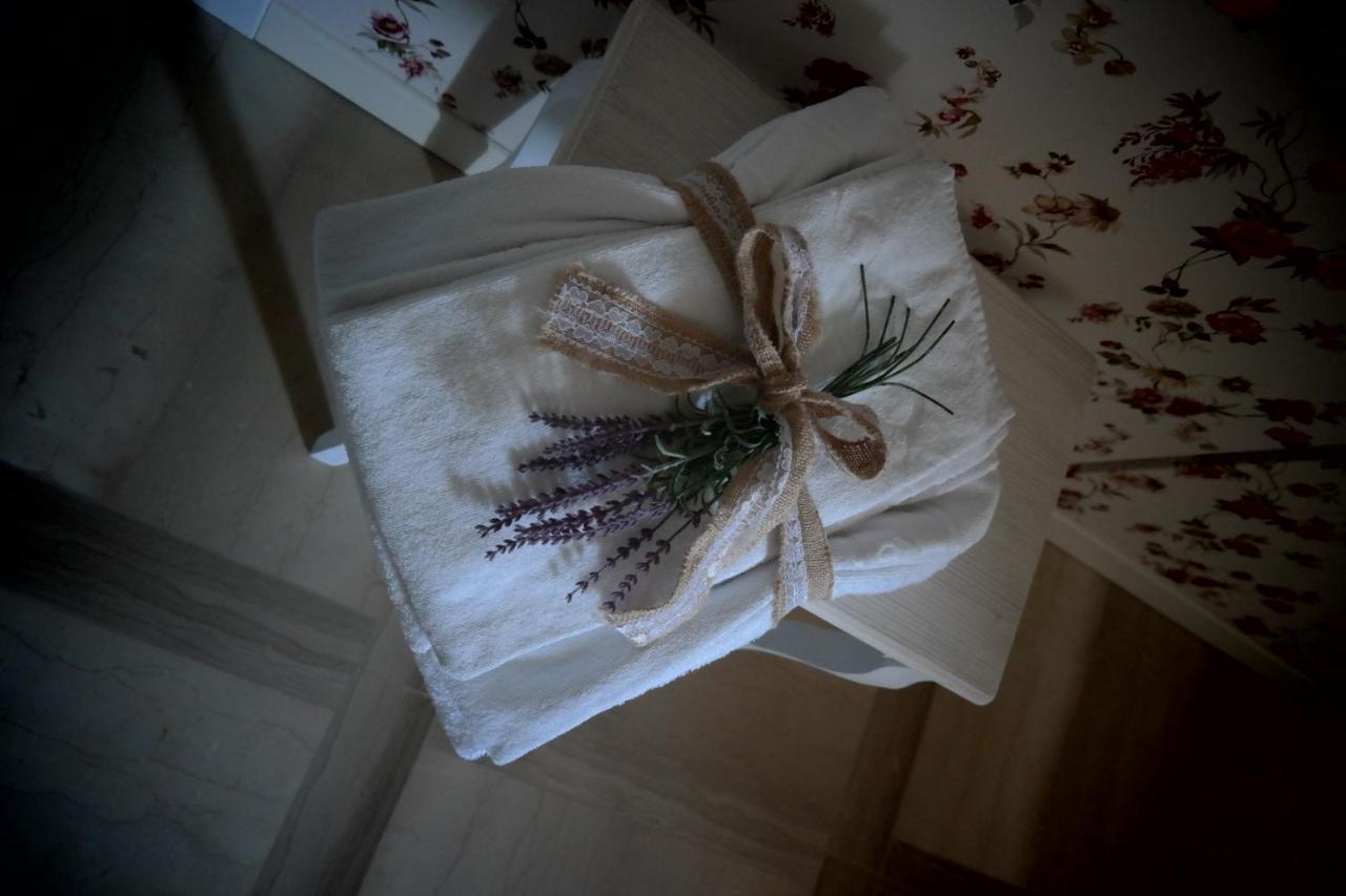 Allaportaccanto Bed & Breakfast Cassino Exteriör bild